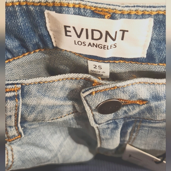 Evidnt distressed skinny ankle - Picture 4 of 4